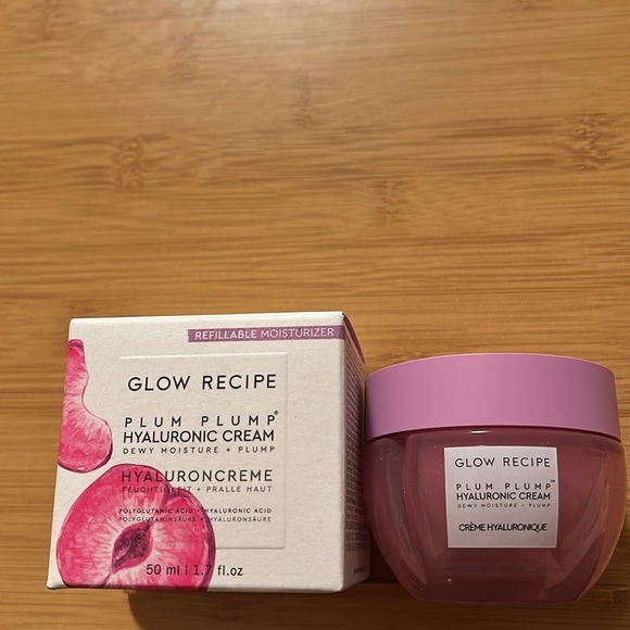 Glow Recipe Plum Plump Hyaluronic Cream, BNIB - Picture 2 of 4